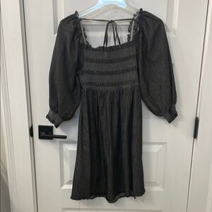Chic Grey/Black Puff Sleeve Dress